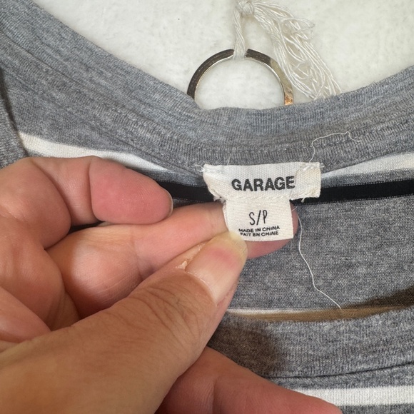 Garage T-Shirt Dress Womens Size Small Gray Striped Short Sleeve Cozy Knee Lengt - Picture 2 of 8